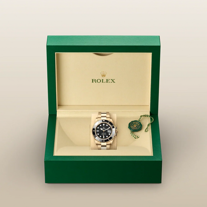 Rolex Submariner Date or